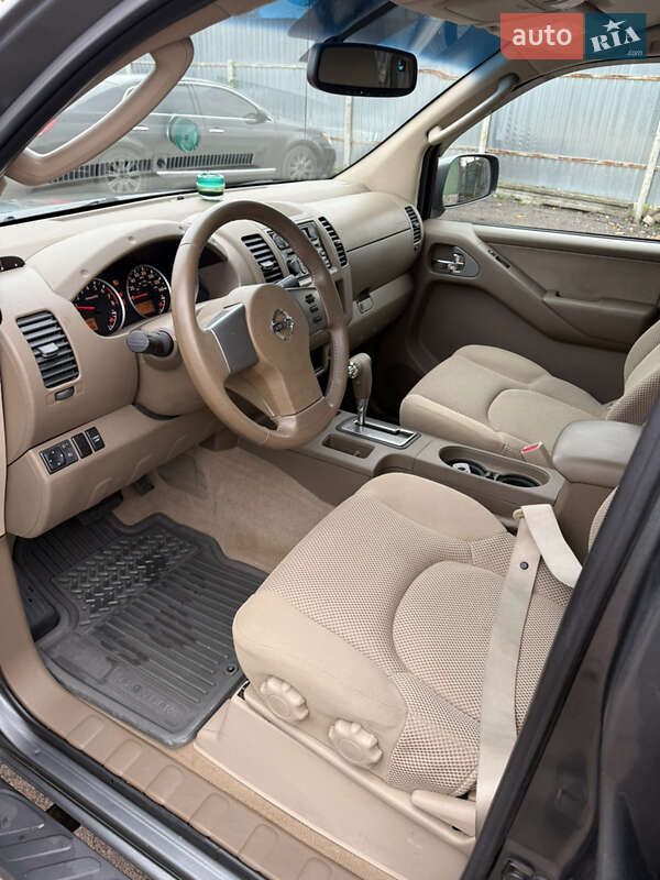 Пикап Nissan Frontier 2006 в Житомире фото 29 Пикап Nissan Frontier 2006 в Житомире