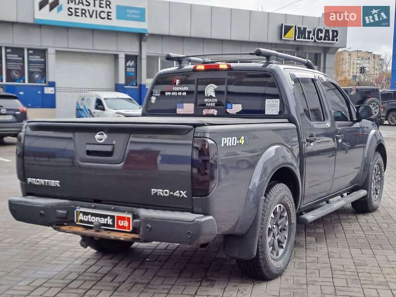 Пикап Nissan Frontier 2014 в Одессе