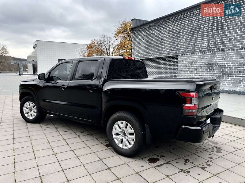 Пікап Nissan Frontier 2023 в Світловодську