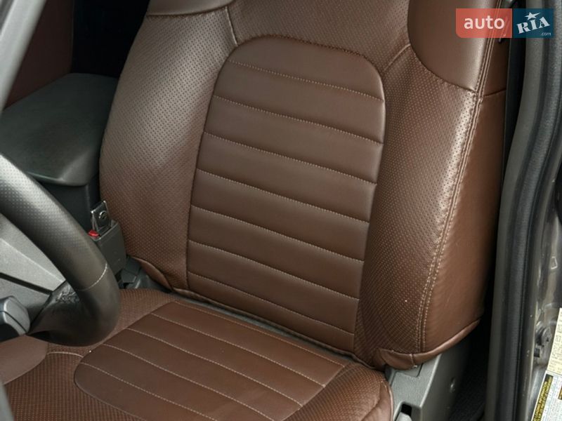 Пикап Nissan Frontier 2017 в Запорожье