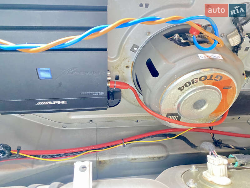 Седан Nissan Gloria 2001 в Одесі