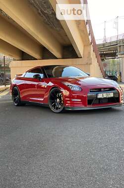 Купе Nissan GT-R 2012 в Одесі