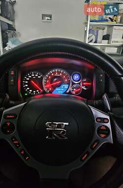 Купе Nissan GT-R 2008 в 