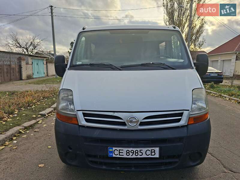 Вантажопасажирський фургон Nissan Interstar 2004 в Миколаєві фото 2 Вантажопасажирський фургон Nissan Interstar 2004 в Миколаєві