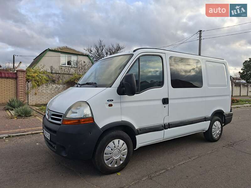 Вантажопасажирський фургон Nissan Interstar 2004 в Миколаєві фото 9 Вантажопасажирський фургон Nissan Interstar 2004 в Миколаєві