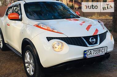 Внедорожник / Кроссовер Nissan Juke 2013 в Киеве