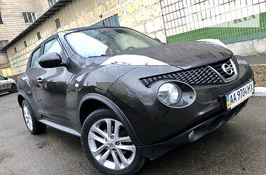 Позашляховик / Кросовер Nissan Juke 2013 в 