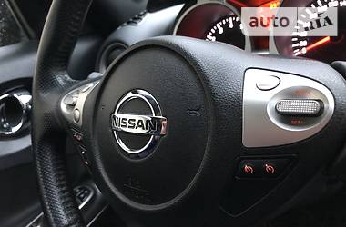 Позашляховик / Кросовер Nissan Juke 2013 в 