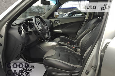 Позашляховик / Кросовер Nissan Juke 2011 в 