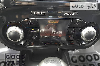Позашляховик / Кросовер Nissan Juke 2011 в 