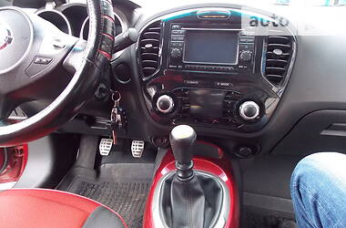 Внедорожник / Кроссовер Nissan Juke 2011 в Киеве