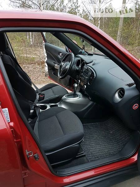 Позашляховик / Кросовер Nissan Juke 2012 в Березному