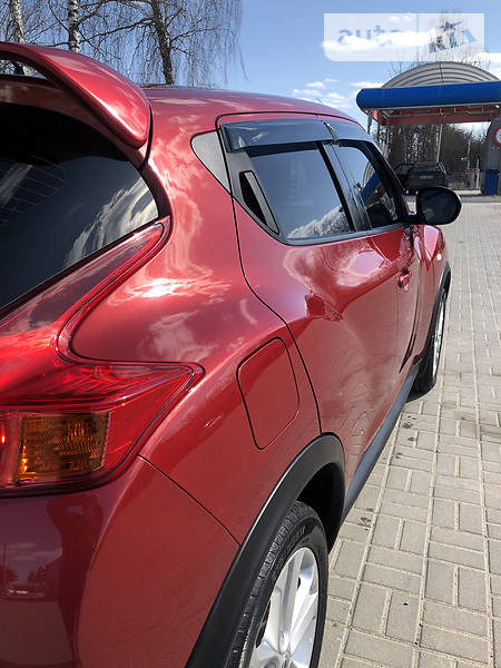 Позашляховик / Кросовер Nissan Juke 2014 в Тернополі