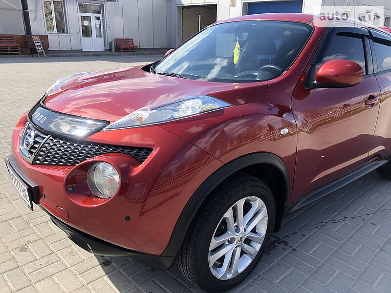 Позашляховик / Кросовер Nissan Juke 2014 в Тернополі