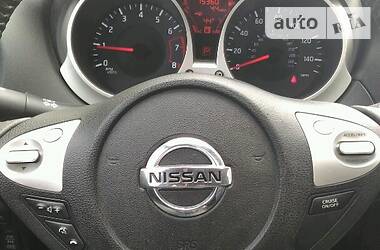 Позашляховик / Кросовер Nissan Juke 2011 в 