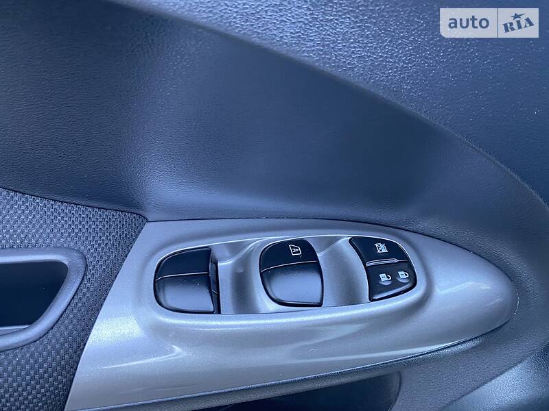 Позашляховик / Кросовер Nissan Juke 2018 в Києві фото 28 Позашляховик / Кросовер Nissan Juke 2018 в Києві