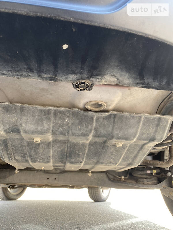 Позашляховик / Кросовер Nissan Juke 2015 в Києві фото 40 Позашляховик / Кросовер Nissan Juke 2015 в Києві