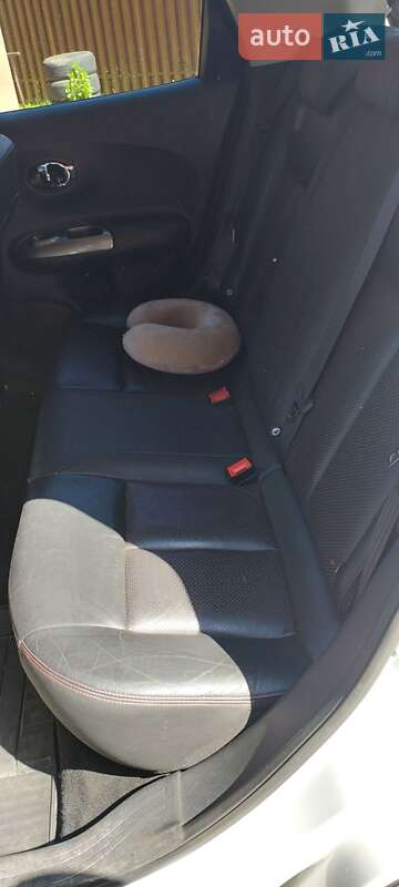 Внедорожник / Кроссовер Nissan Juke 2014 в Запорожье