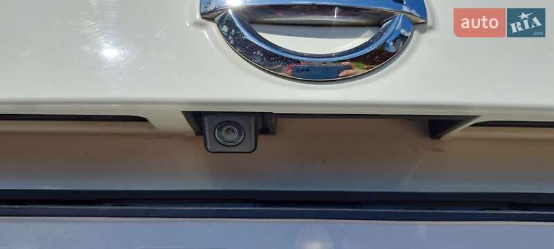 Внедорожник / Кроссовер Nissan Juke 2014 в Запорожье