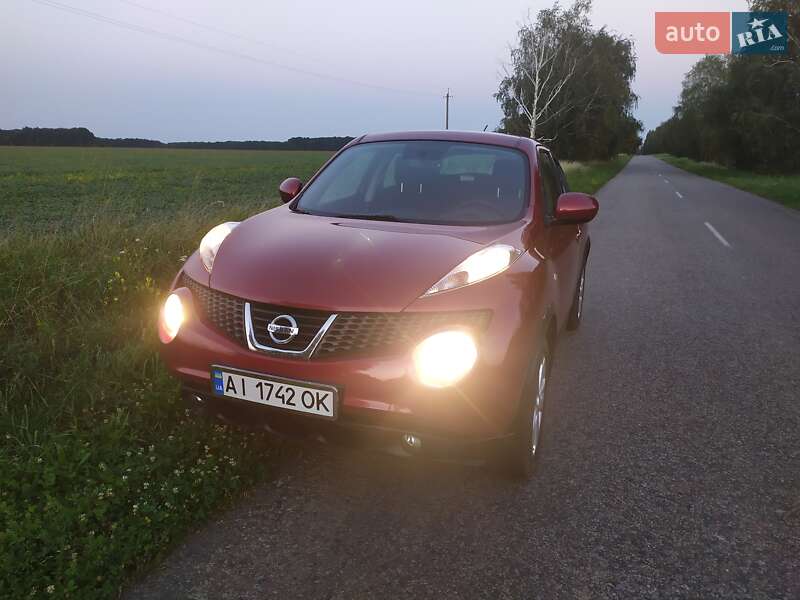 Внедорожник / Кроссовер Nissan Juke 2013 в Киеве