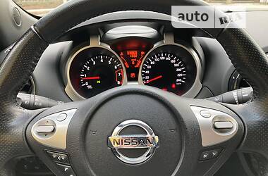 Внедорожник / Кроссовер Nissan Juke 2012 в 