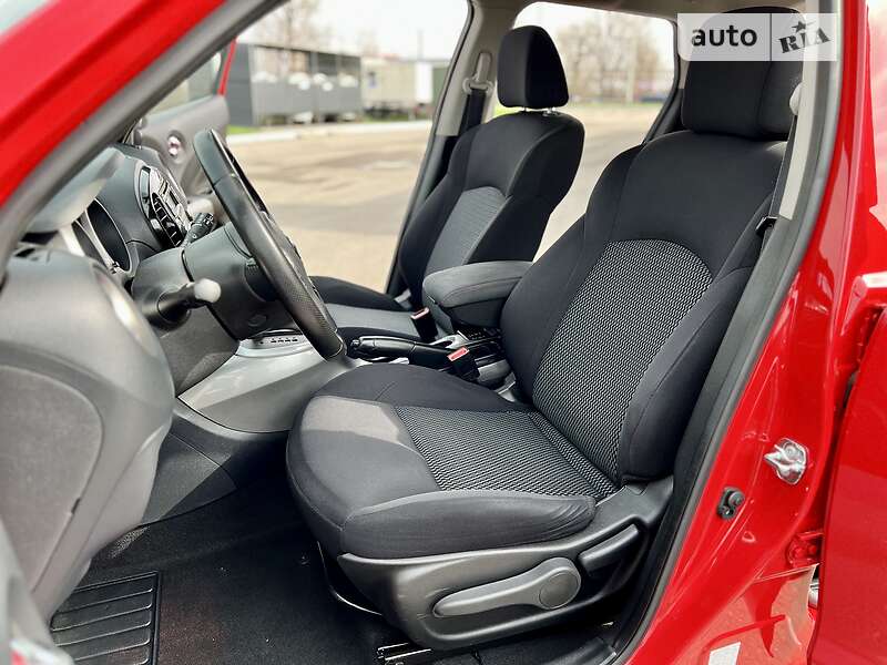 Внедорожник / Кроссовер Nissan Juke 2018 в Днепре фото 17 Внедорожник / Кроссовер Nissan Juke 2018 в Днепре