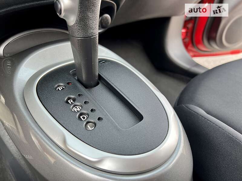 Внедорожник / Кроссовер Nissan Juke 2018 в Днепре фото 25 Внедорожник / Кроссовер Nissan Juke 2018 в Днепре