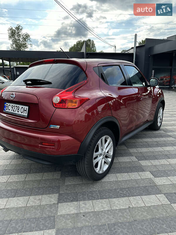Позашляховик / Кросовер Nissan Juke 2010 в Львові