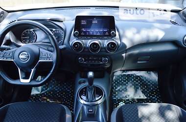 Позашляховик / Кросовер Nissan Juke 2022 в 