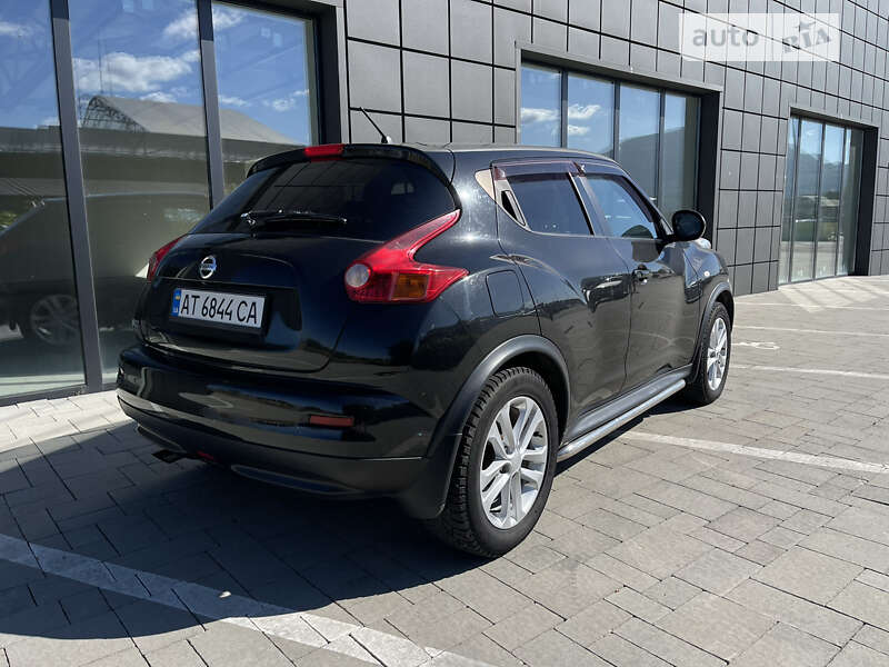 Внедорожник / Кроссовер Nissan Juke 2012 в Тячеве