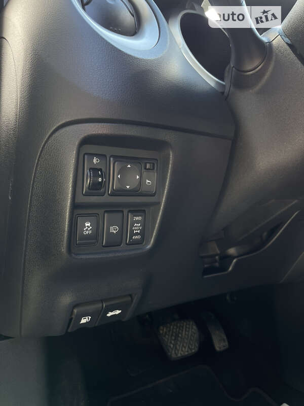 Внедорожник / Кроссовер Nissan Juke 2012 в Тячеве