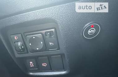 Внедорожник / Кроссовер Nissan Juke 2013 в 