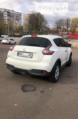 Внедорожник / Кроссовер Nissan Juke 2018 в Ровно