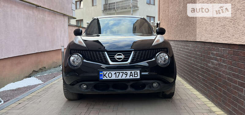Внедорожник / Кроссовер Nissan Juke 2012 в Берегово