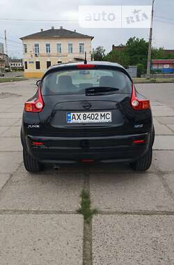 Внедорожник / Кроссовер Nissan Juke 2011 в Харькове