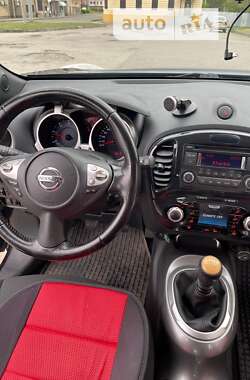 Внедорожник / Кроссовер Nissan Juke 2011 в Харькове