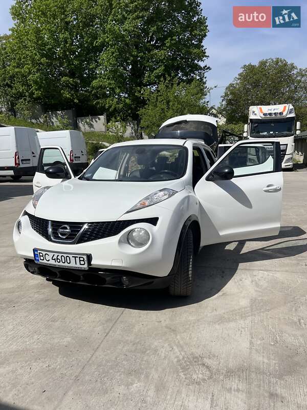 Позашляховик / Кросовер Nissan Juke 2012 в Львові