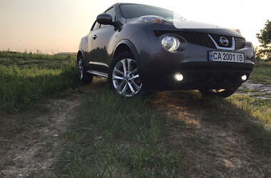 Внедорожник / Кроссовер Nissan Juke 2014 в Богуславе