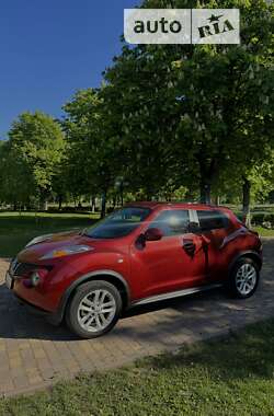 Внедорожник / Кроссовер Nissan Juke 2011 в Киеве