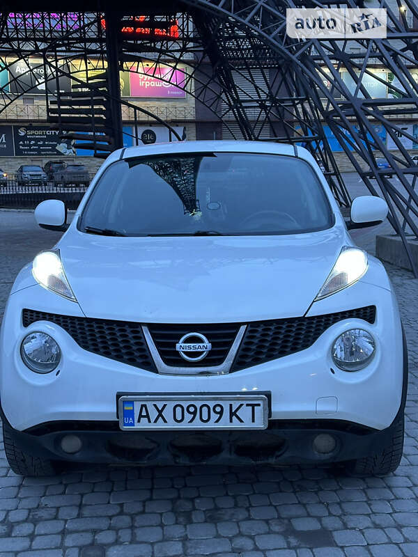 Позашляховик / Кросовер Nissan Juke 2014 в Харкові