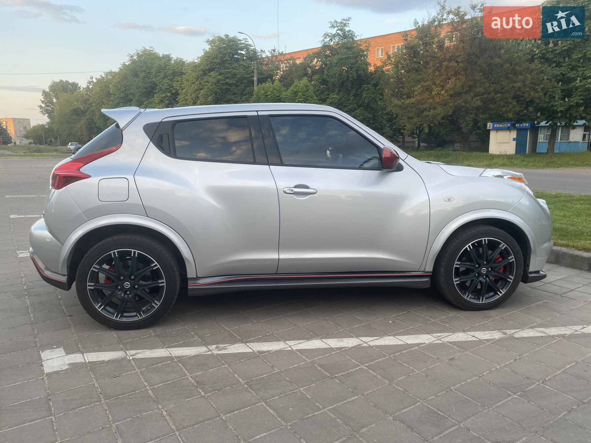 2014 Nissan Juke - мініатюра 2