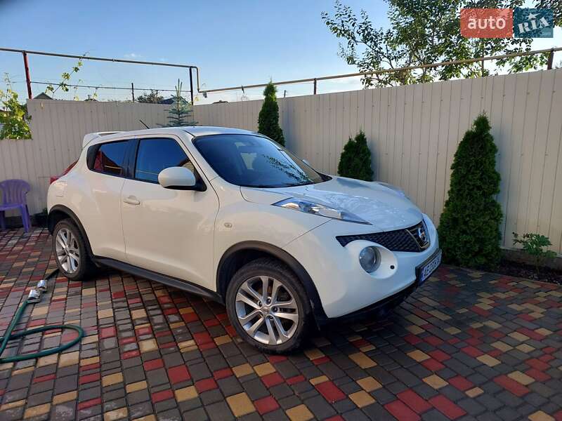Внедорожник / Кроссовер Nissan Juke 2012 в Днепре