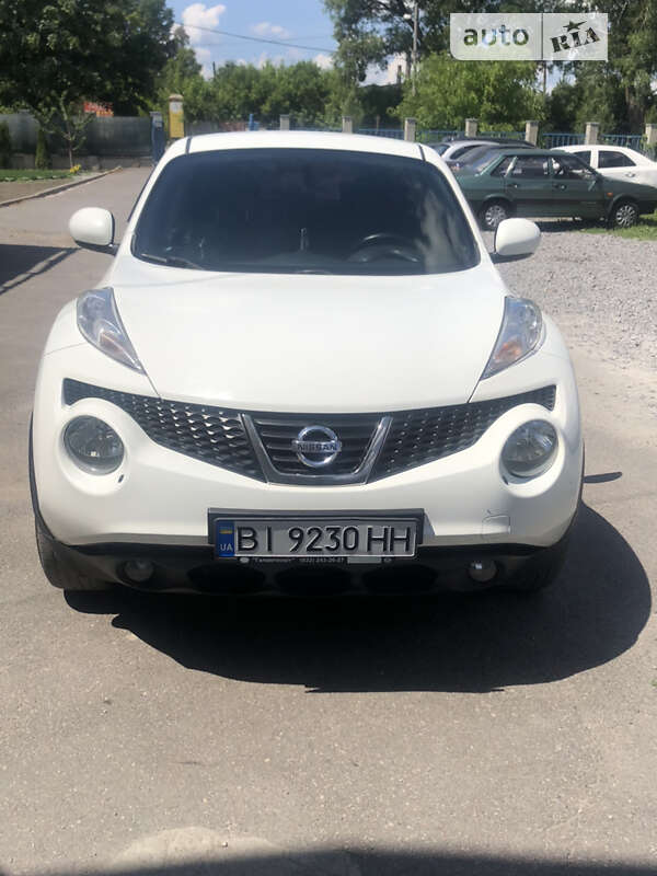 Позашляховик / Кросовер Nissan Juke 2012 в Полтаві