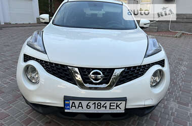 Позашляховик / Кросовер Nissan Juke 2019 в 