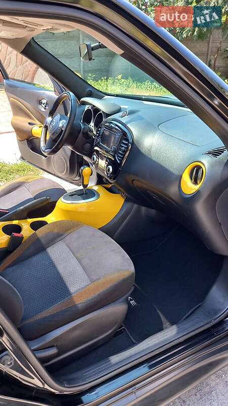 Позашляховик / Кросовер Nissan Juke 2016 в Дніпрі