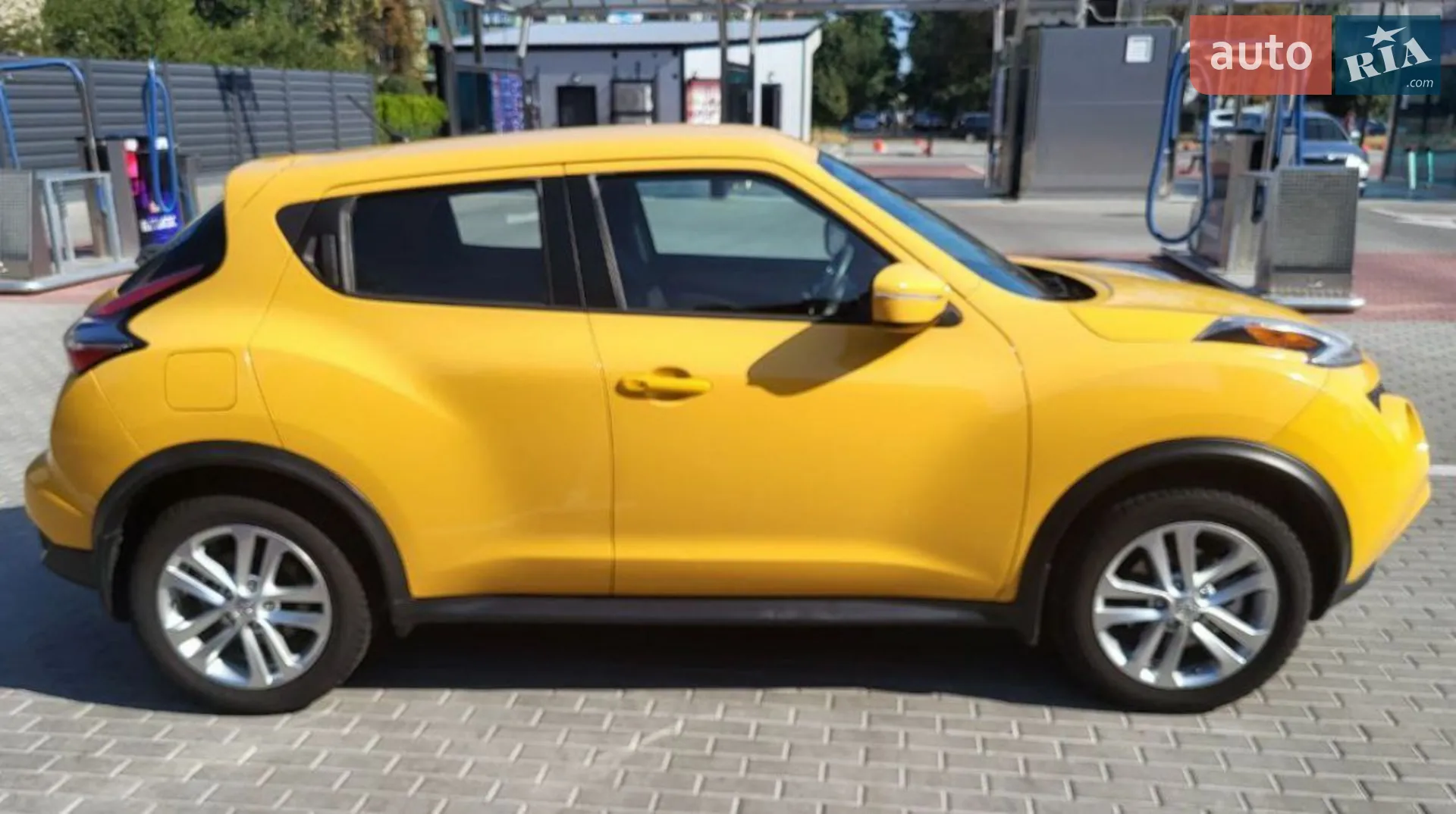 2015 Nissan Juke - мініатюра 2