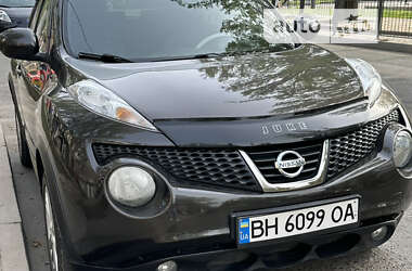 Внедорожник / Кроссовер Nissan Juke 2011 в Одессе