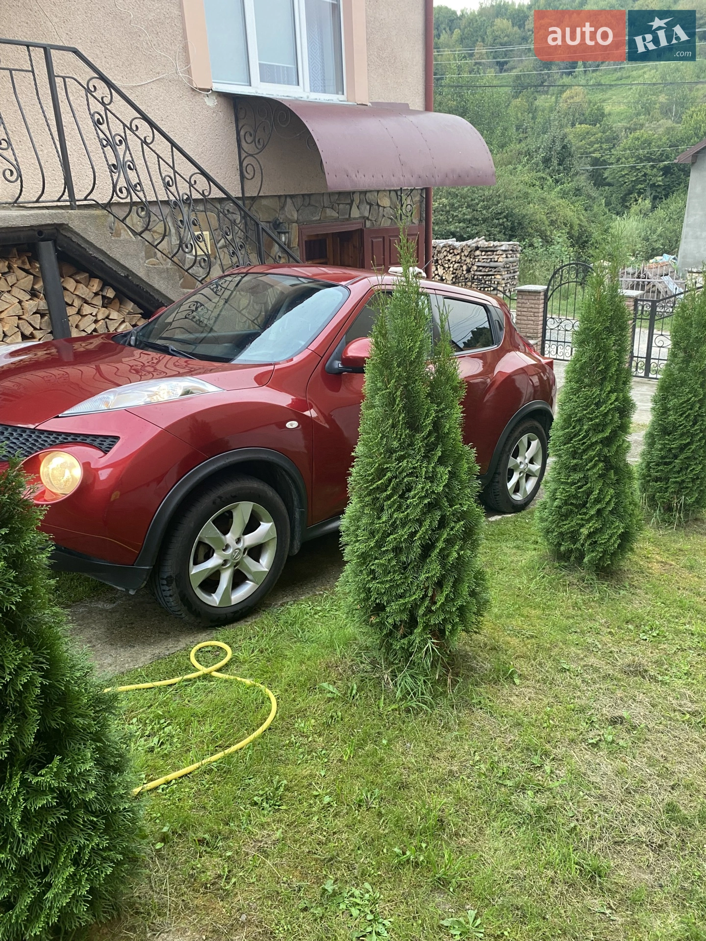 2011 Nissan Juke - мініатюра 2
