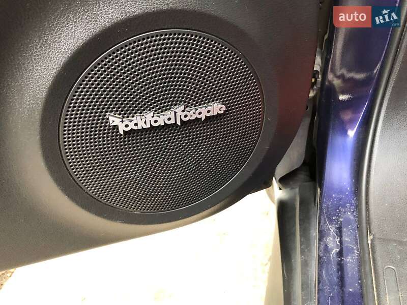 Позашляховик / Кросовер Nissan Juke 2016 в Кам'янському