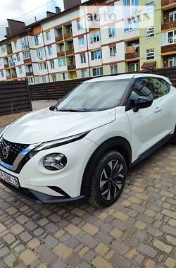 Внедорожник / Кроссовер Nissan Juke 2022 в Киеве